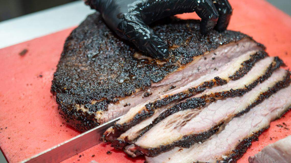 Barbecue restaurant voted readers’ favorite opens new Lake Norman location