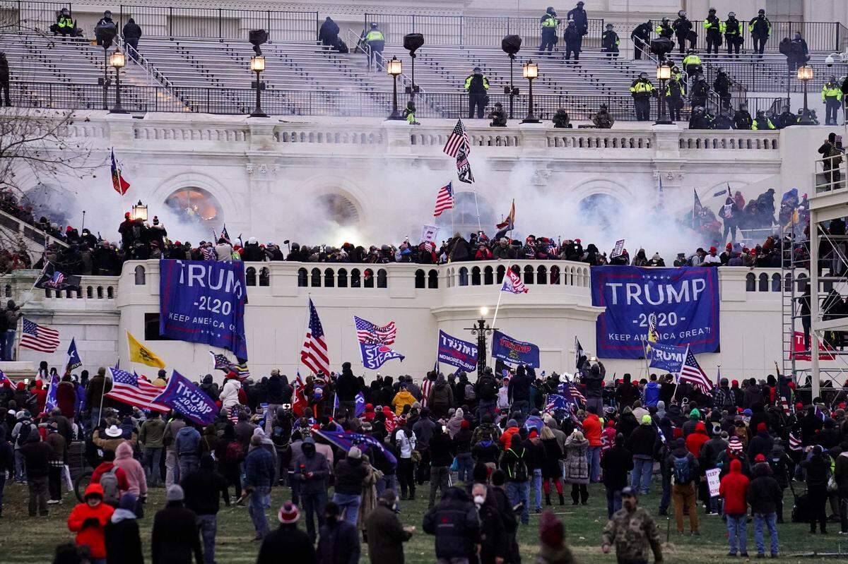 During the past year, the number of N.C. residents charged with federal crimes tied to the Capitol violence jumped from 14 to 25. At least 19 South Carolinians, including multiple residents of York County, also have been federally charged. (AP Photo/John Minchillo, File)