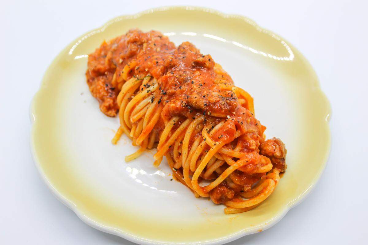 Expect freshly made pasta and sauces from ESO Artisanal Pasta.