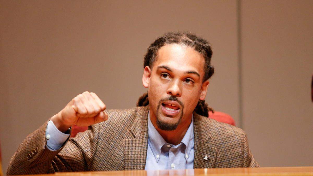 City Council member at large Braxton Winston gives his introductory speech during the Swearing-In Ceremony in Charlotte on Monday, December 4, 2017.
