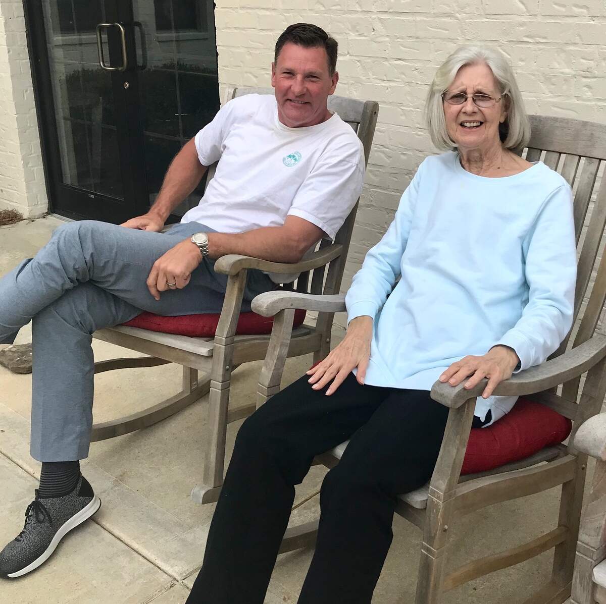 Former Panthers tight end Wesley Walls (left) and his mother Betty Walls, relaxing earlier this year in Mississippi. Betty Walls is fighting cancer, and this photo was taken at her assisted-living facility.