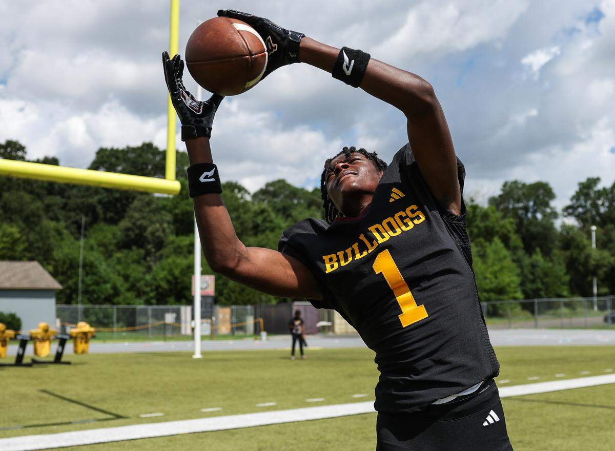 Jay M. Robinson wide receiver Brian Rowe, a top NC talent who has committed to the Univesrsity of South Carolina, poses for a portrait after practice in Concord, NC on Tuesday, July 23, 2024.