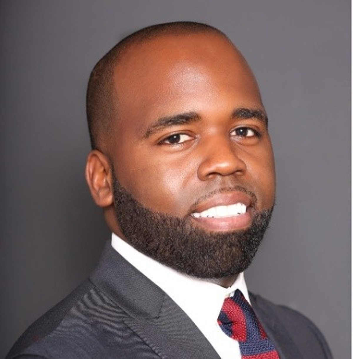 Dr. Raynard Washington