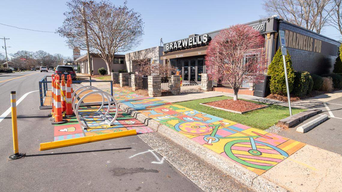 Brazwells is a pub and eatery in the heart of Montford.