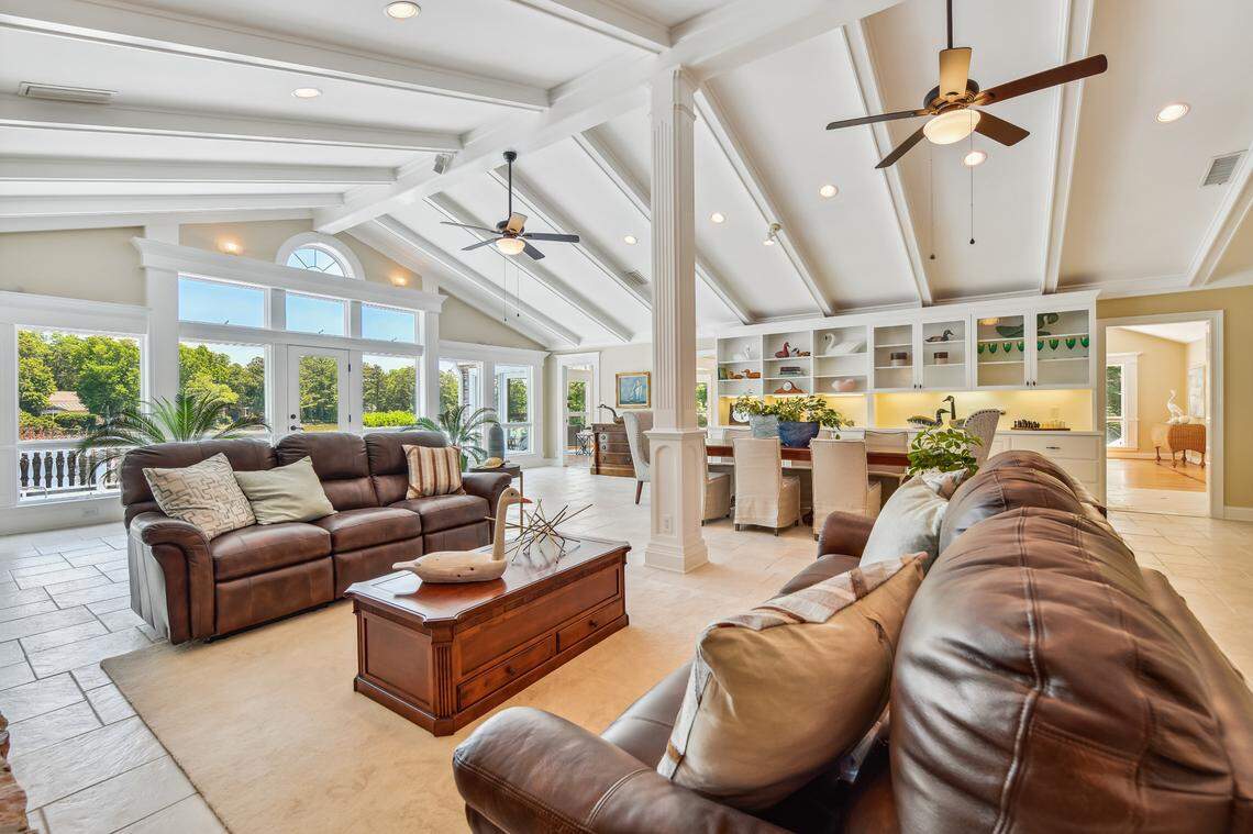 The main level great room in Gary Phillips’ home offers views of Lake Wylie SC.