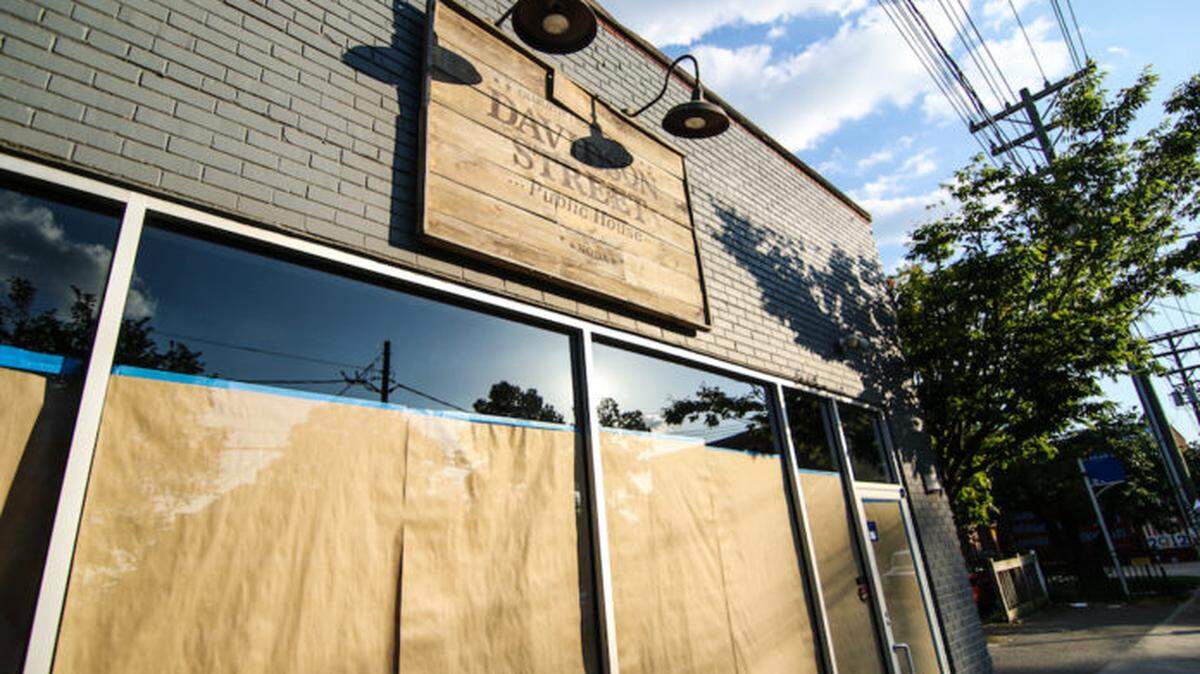 Davidson Street Public House.