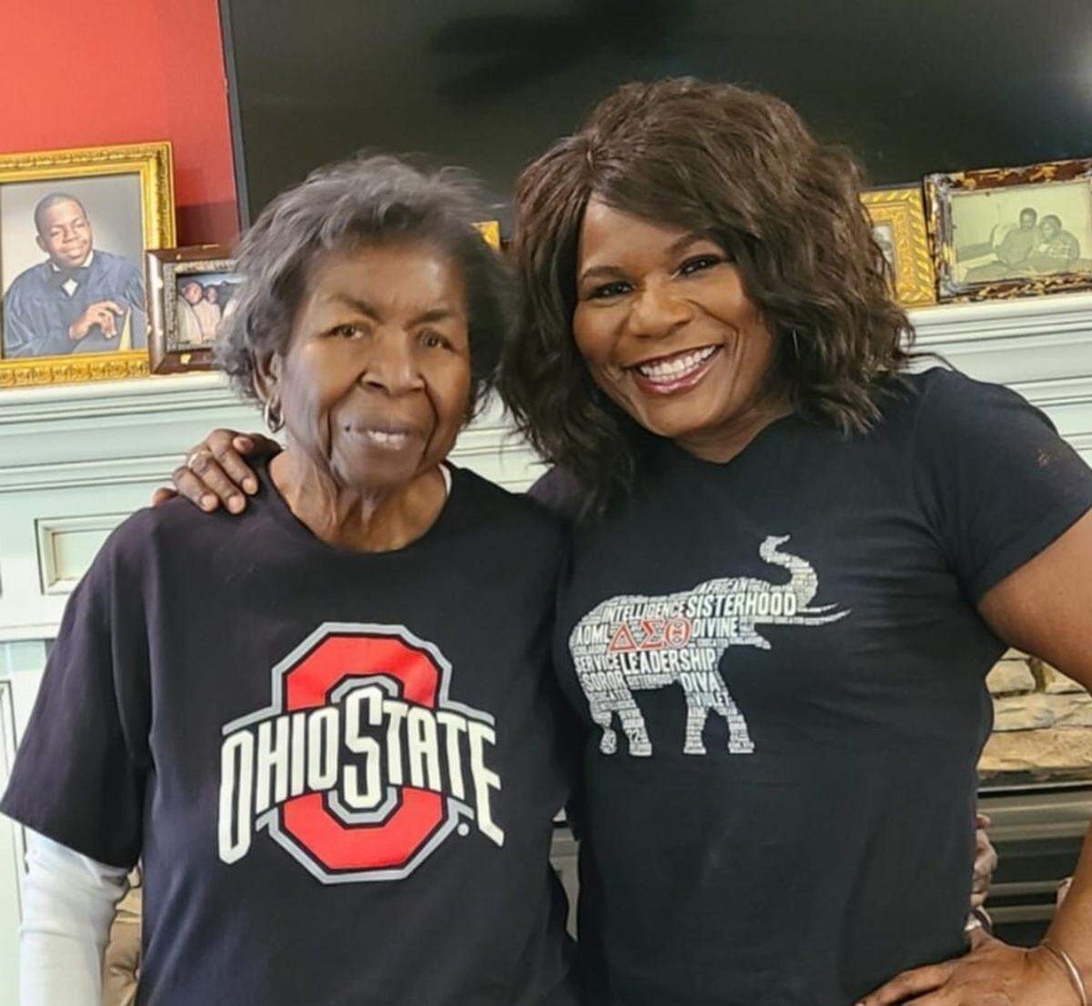 Ramona Holloway and her mother, Louise Holloway Glover.