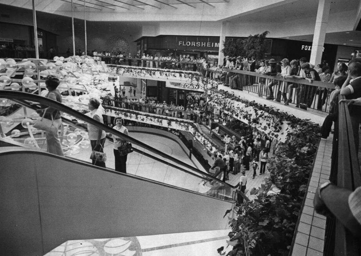 Eastland Mall in 1975.