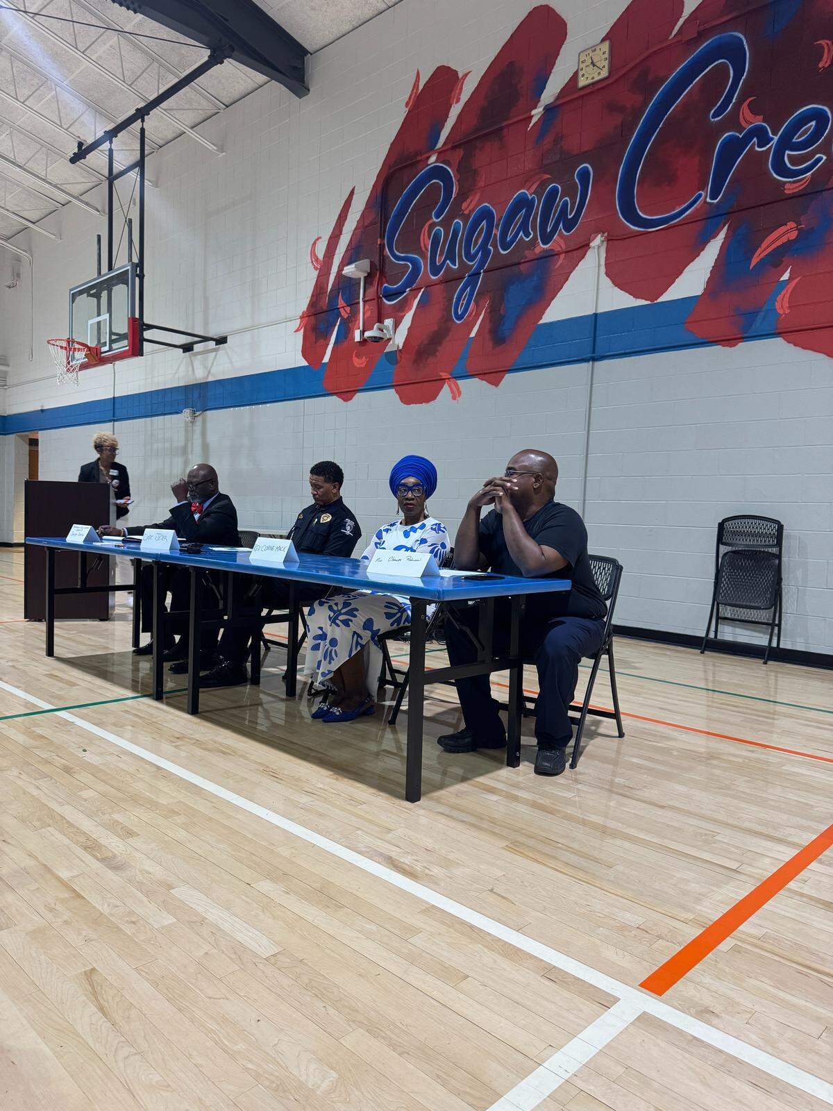 Panelists featured, right to left: Hidden Valley resident Charles Robinson, Charlotte-Mecklenburg NAACP President Rev. Corine Mack, Charlotte-Mecklenburg Police Capt. Demarco Jeter, and Mecklenburg County Commissioner George Dunlap.