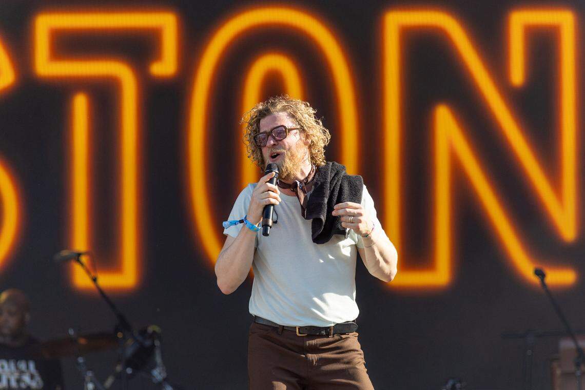 Allen Stone at Lovin’ Life Music Fest.