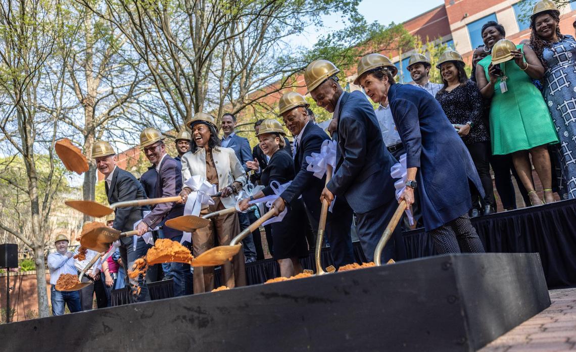 Wells Fargo executives and city leaders including Charlotte Mayor Vi Lyles held a groundbreaking Wednesday morning to mark the start of fives years of upgrades at the Customer Information Center. The center is the bank’s single-largest employment hub with 10,000 employees.