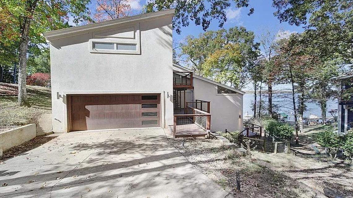 Lakefront home once owned by Charlotte civil rights icon Julius Chambers for sale