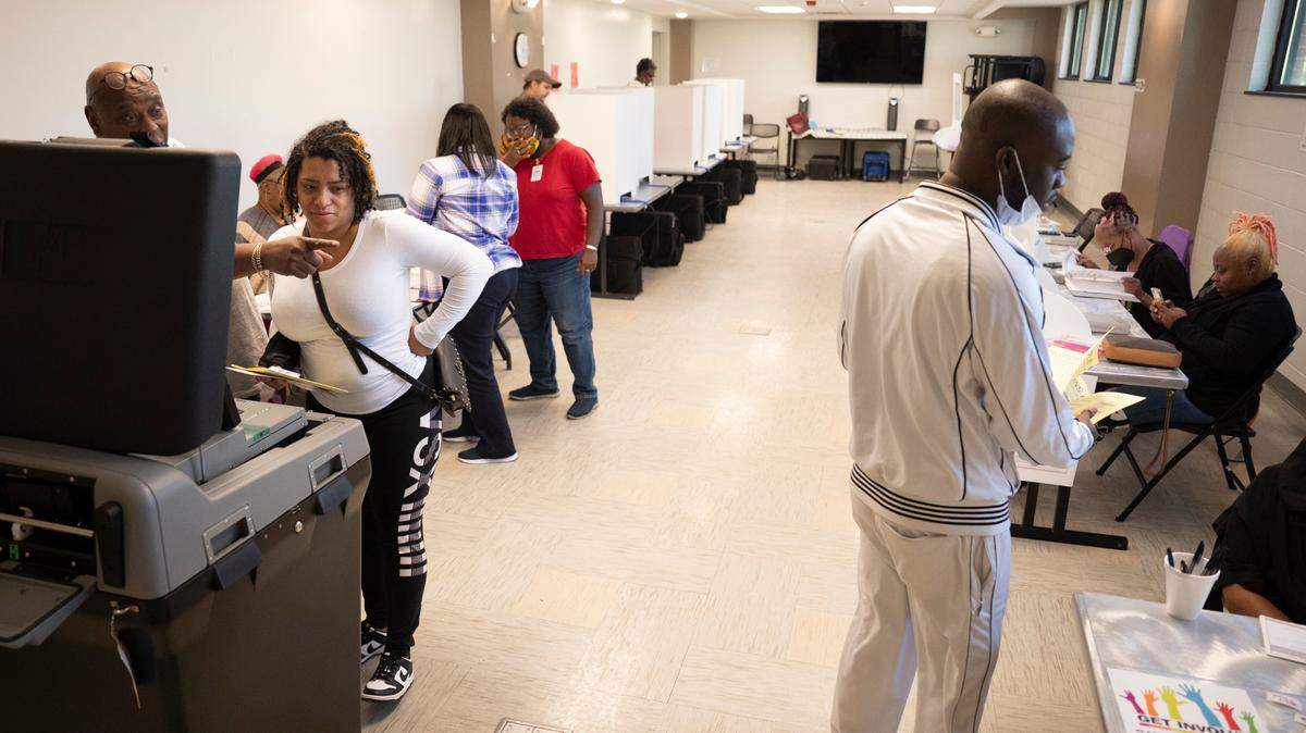 Voters cast their ballots for mid-term elections at West Charlotte Recreational Center on Tuesday, November 8, 2022.