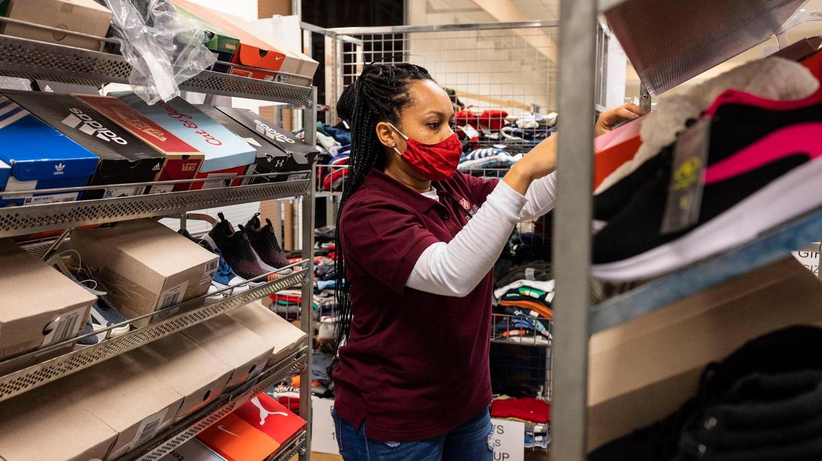 ‘The need is still great.’ Empty Stocking Fund helps Salvation Army Christmas program