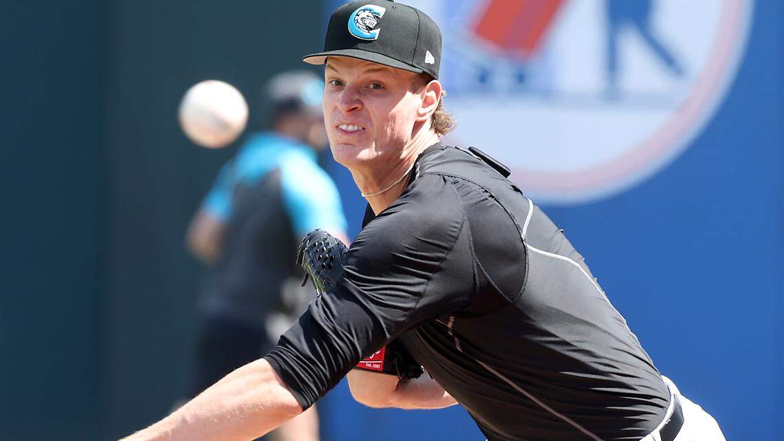 Here’s why Knights’ 6-10 pitcher Noah Schultz, a lefty, is optimistic about 2026