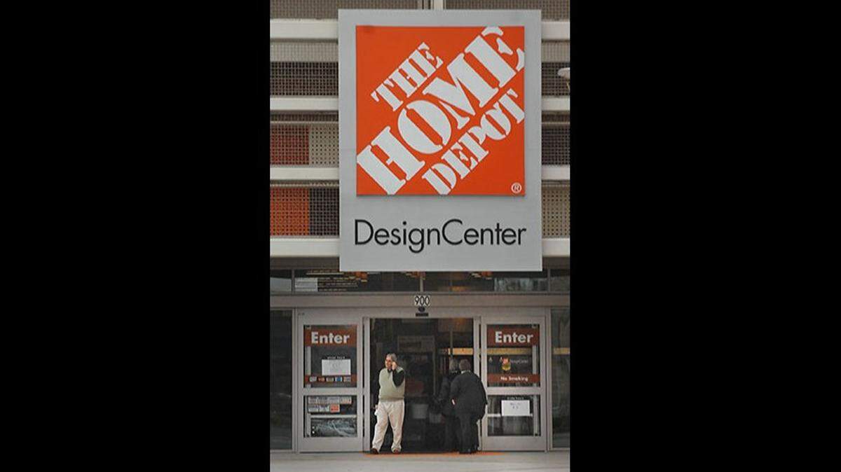 Home Depot is planning to build a warehouse in Steele Creek in Charlotte.