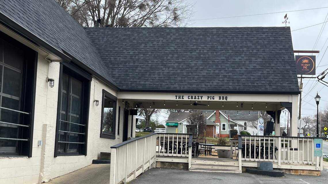 Breakfast + BBQ: Two longtime restaurants merge into one space in Lake Norman