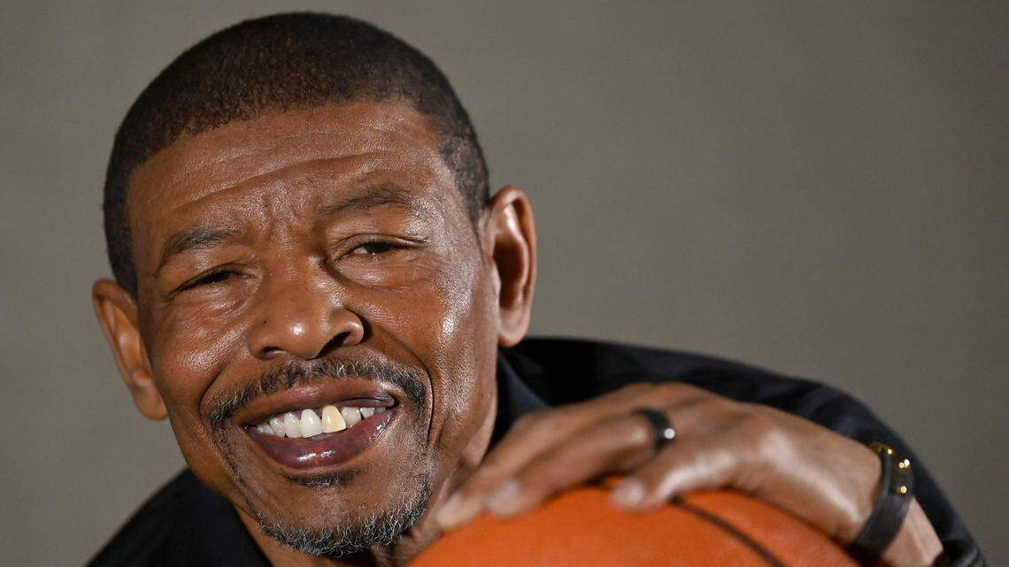 Muggsy Bogues talks Hornets’ turnaround, NIL and March Madness