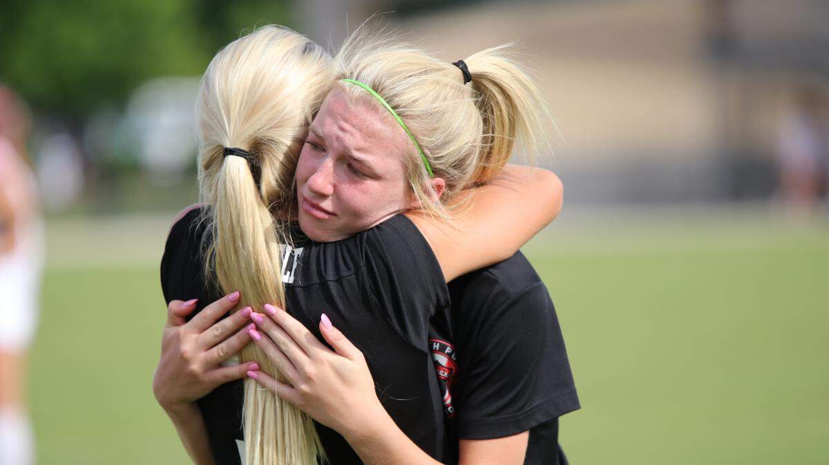 South Point’s girls soccer team fell in the NCHSAA state final for the second straight season, losing to Jacksonville in after four overtimes on Saturday.