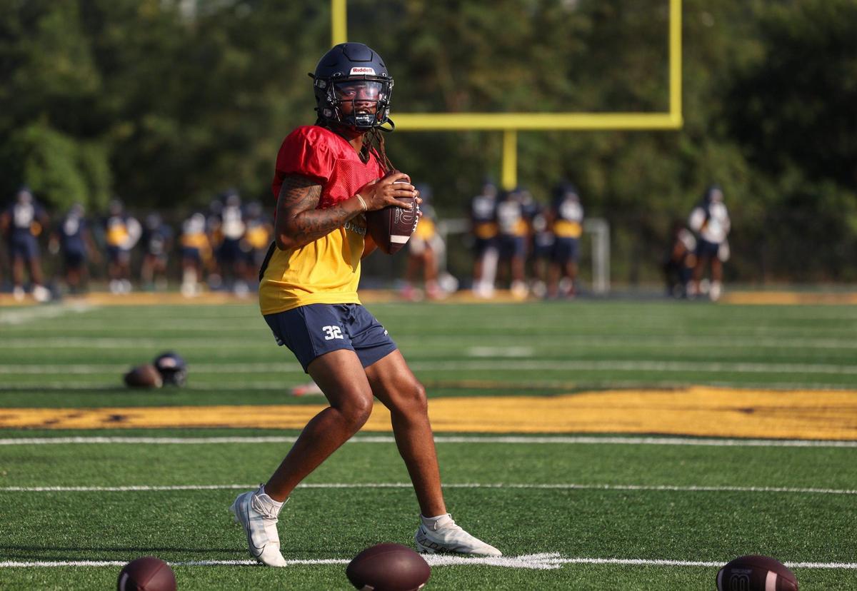 Johnson C. Smith quarterback Darius Ocean runs through drills during football practice in Charlotte, NC on Tuesday, August 27, 2024.