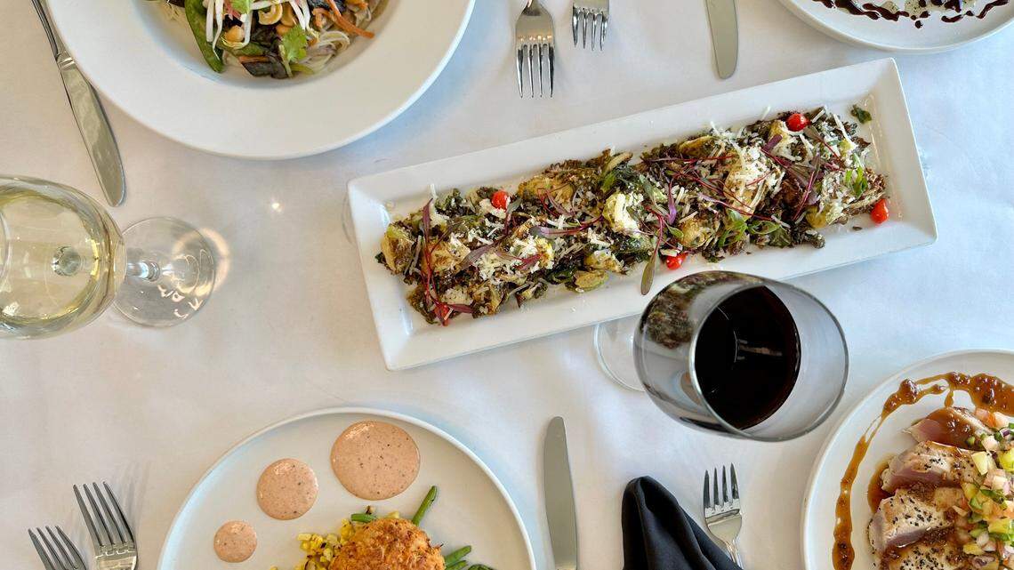 Cafe Pamlico offers breakfast, Sunday brunch and dinner. Reservations are strongly encouraged.