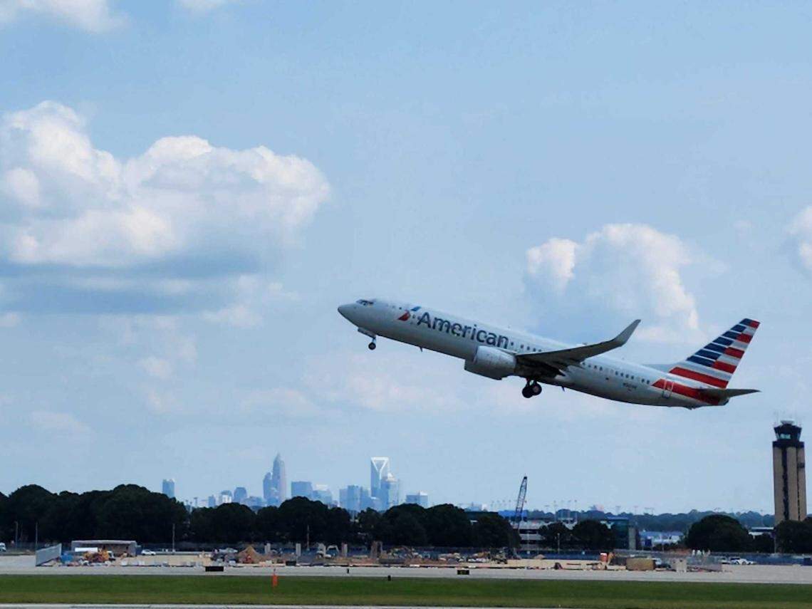 Charlotte’s airport is decidedly average when it comes to customer satisfaction, according to a recent consumer study.