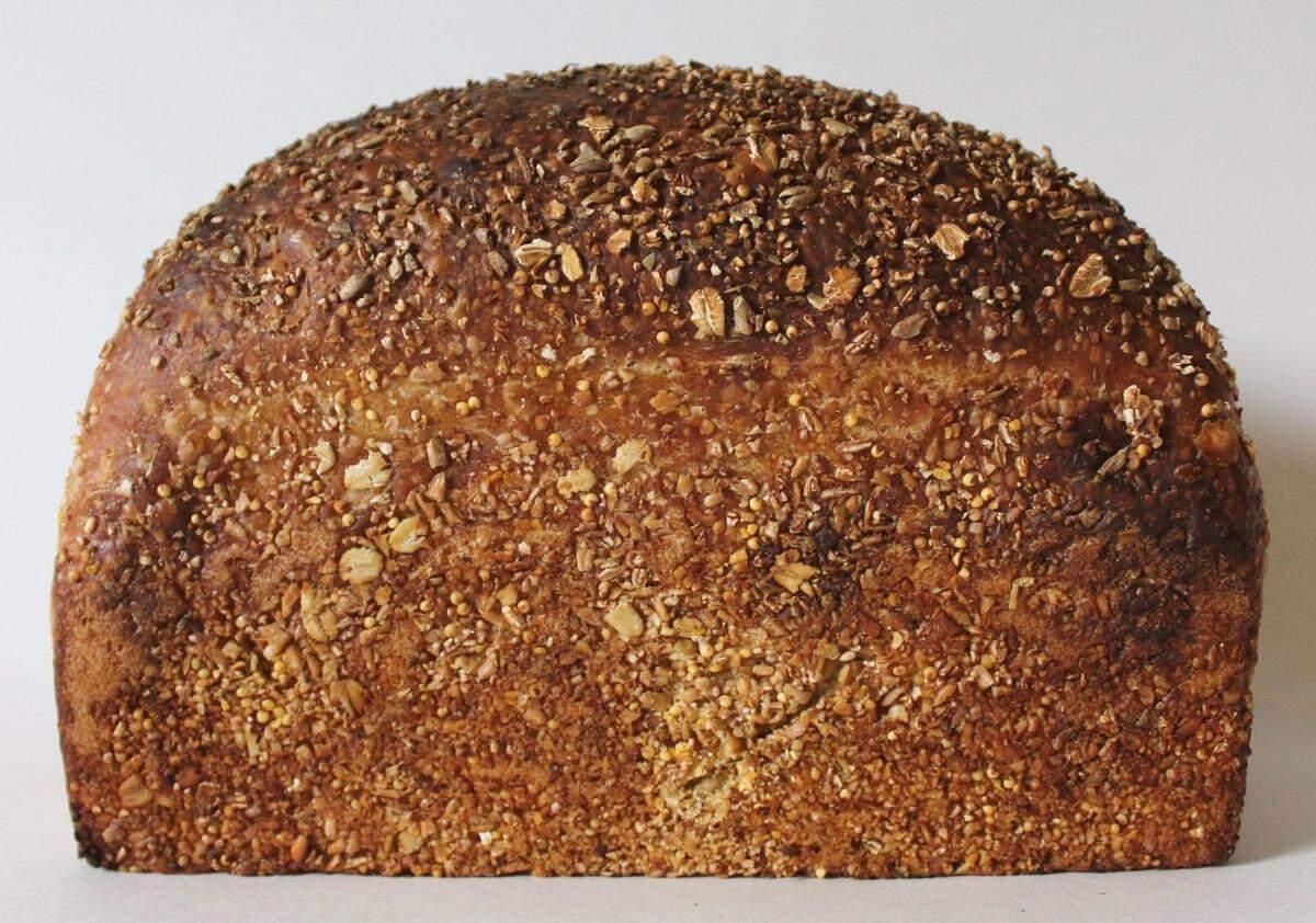 Verdant Bread is a walk-up bakery in Oakhurst that also pops-up at several local farmers markets. 