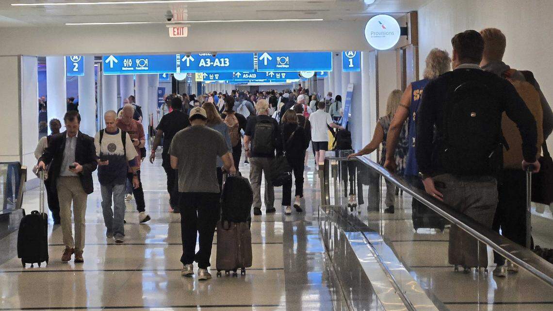 ‘Like Pepsi buying Coke’: Why American Airlines rejects United merger idea