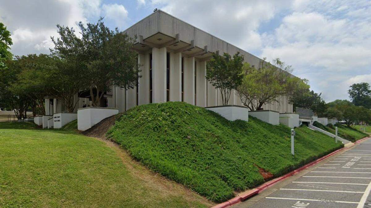 At the Iredell County Courthouse in Statesville, an unknown prosecutor agreed to dismiss charges on Tuesday, Oct. 28, 2025, against a former Mooresville police officer related to allegations of misconduct involving a woman he met.