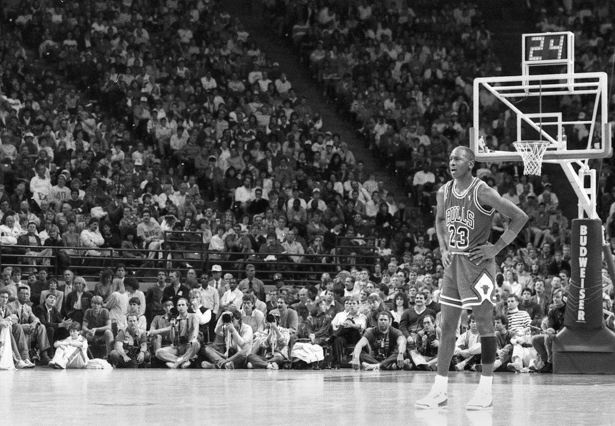 NBA legend and North Carolina basketball hero Michael Jordan scored 33 points in a Dec. 23, 1988 game against the Charlotte Hornets, his first game back in his home state. The Hornets ultimately beat Jordan’s Chicago Bulls 103-101 on a buzzer-beater, starting Charlotte’s 364-game consecutive sellout streak.