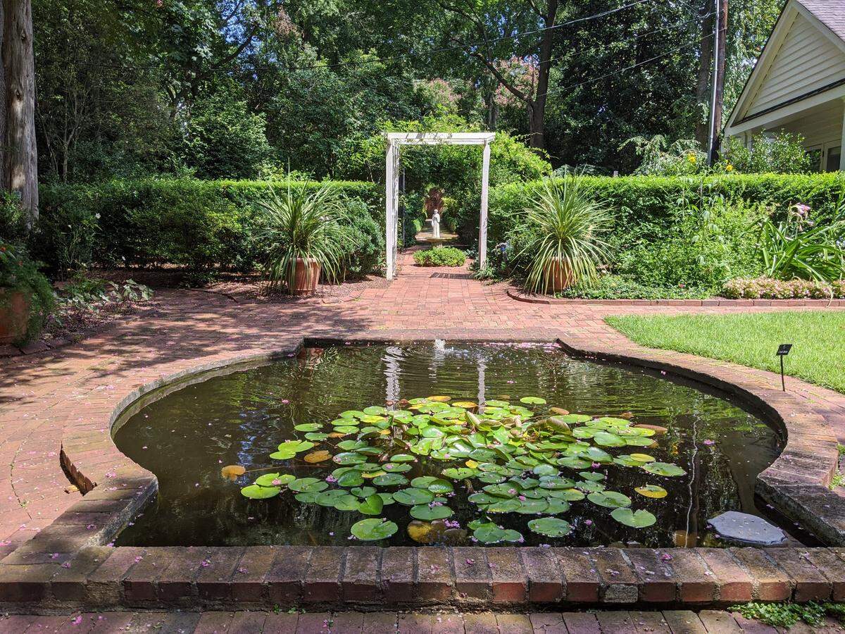 The Main Garden in Wing Haven Garden & Bird Sanctuary.