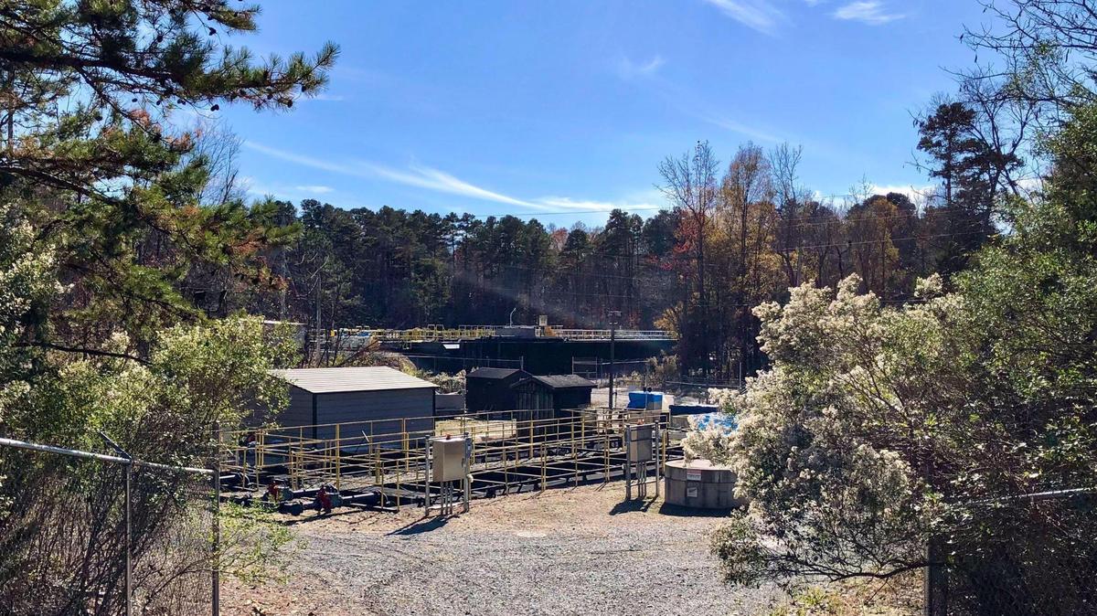An objectionable odor from the Aqua North Carolina Wastewater Treatment Plant in Country Woods East in Stallings, NC has prompted residents to demand action.