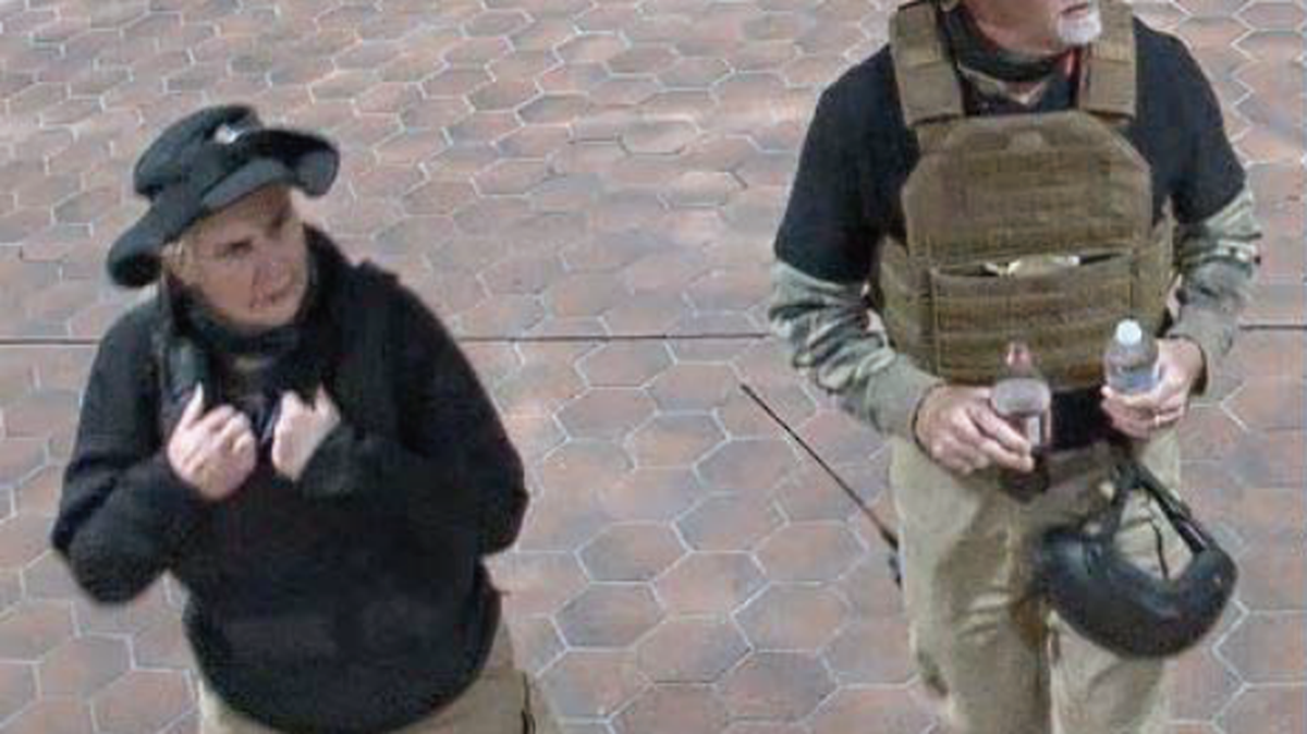 Feds: Ex-NC cop part of Oath Keepers plot to storm US Capitol and overturn Trump loss