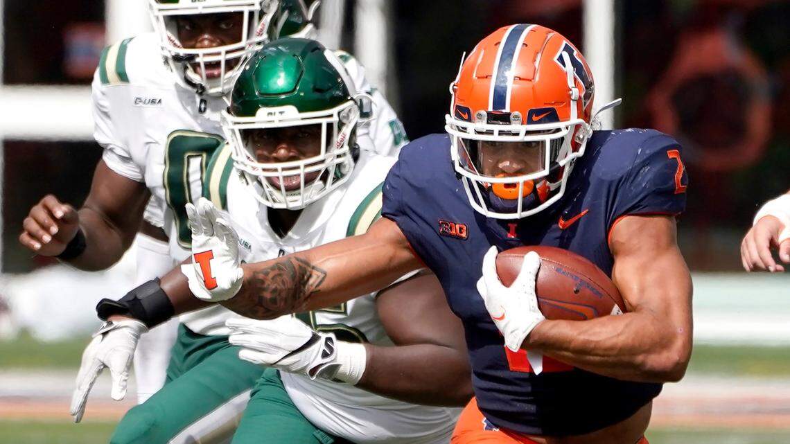 Charlotte runs aground against Illinois: How the Illini held off the 49ers