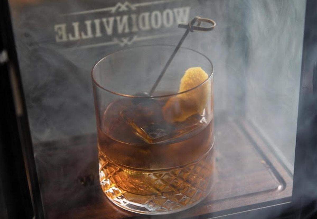 The Vintage Whiskey and Cigar Bar’s Smoked Old Fashioned.