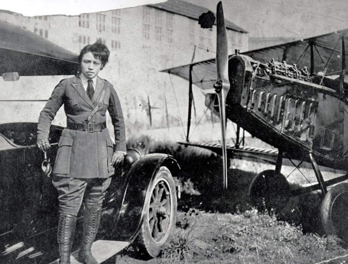 Bessie Coleman, the first Black woman to earn a pilot’s license, inspired many with her story. Now the Children’s Theatre of Charlotte is producing a play about her life in November.
