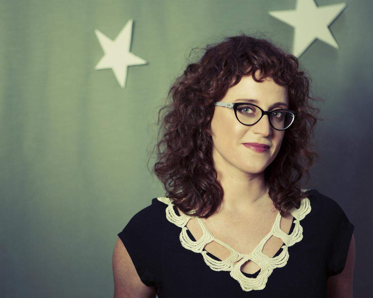 Miss Tess will perform at Thirsty Beaver Saloon on Wednesday night.