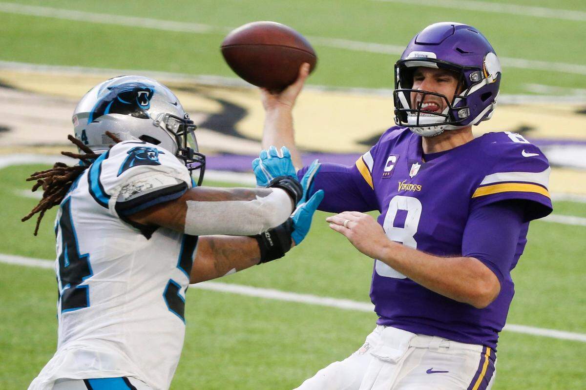 Minnesota Vikings quarterback Kirk Cousins (8) is has a good chance of staying in Minneapolis next season.