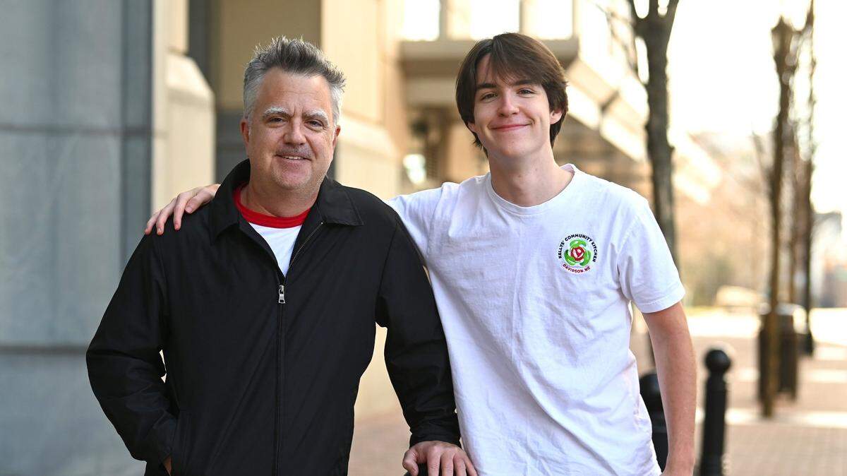 Brendan Kelly and his son Liam currently make up the two-man show behind Kellys’ Community Kitchen.