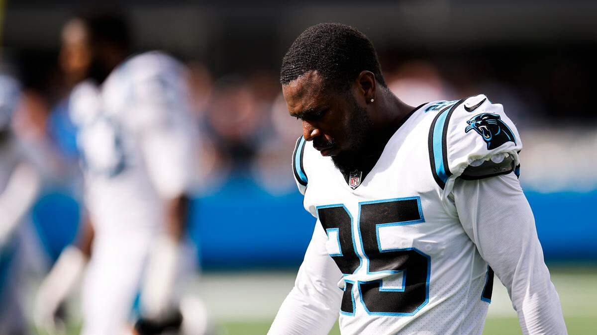 Carolina Panthers safety Xavier Woods (25) hangs he’s head as he walks to the sidelines after a loss to the Cleveland Browns at Bank of America Stadium in Charlotte, N.C., Sunday, Sept. 11, 2022.