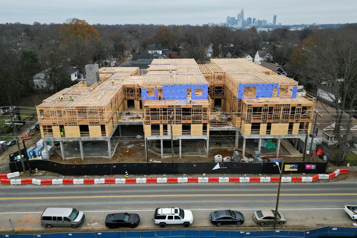 Work continues on The Inkwell, a 65-unit project at 724 E. 36th Street in Charlotte’s NoDa neighborhood. Once complete, the project will include three retail storefronts.