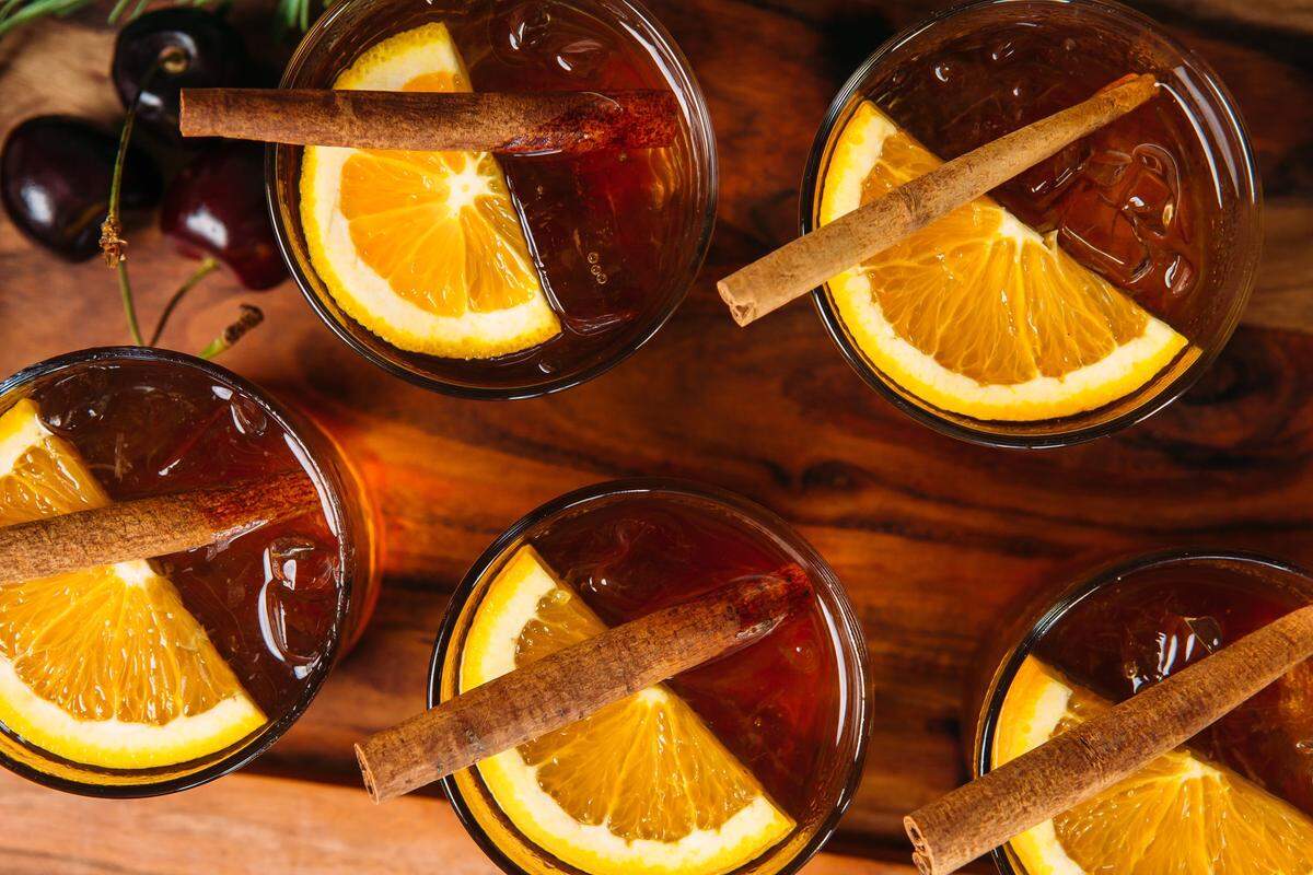 Craig Barbour recommends a warm spice old fashioned at Thanksgiving.