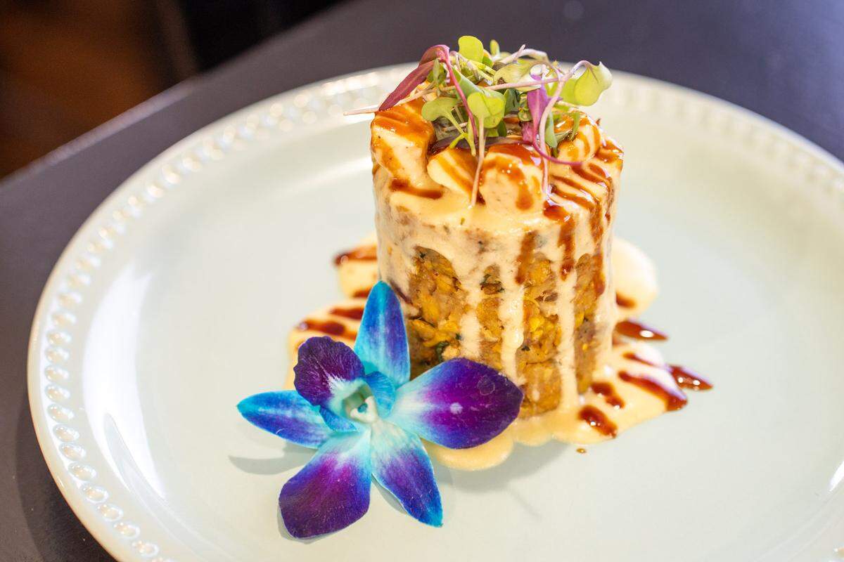 Mofongo with pollo bechemel at República Restaurant & Lounge.
