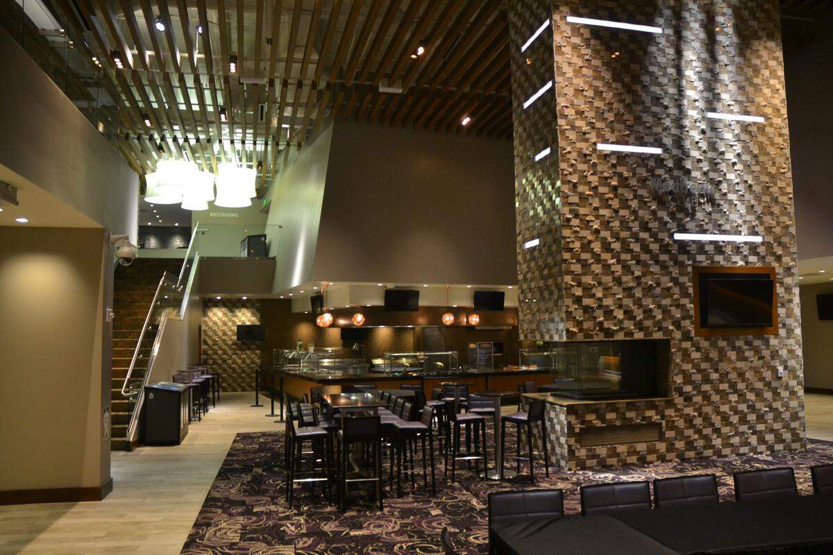 U.S. Bank Stadium has numerous clubs and private spaces for corporate meetings.