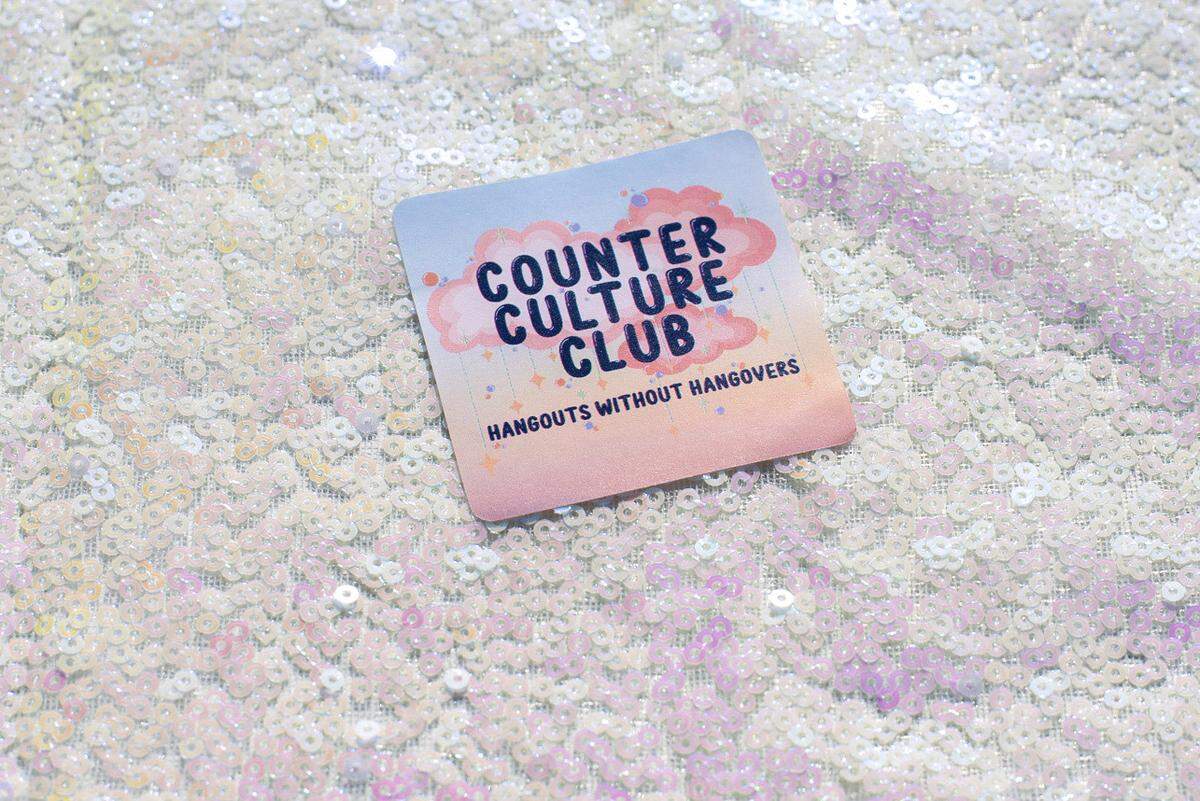 Counterculture Club is an alcohol-free community in Charlotte that offers a monthly membership for women as well as sobriety coaching and events for the public in Charlotte.