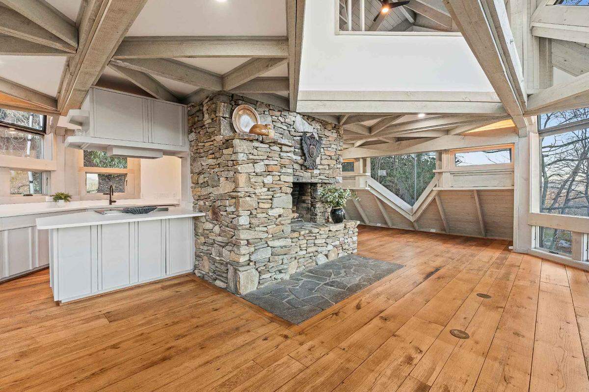 220 Worley Road, Highlands, NC 28741
