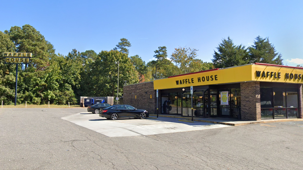 Street View image of the Waffle House on Banner Elk Drive from October 2022. © 2025 Google