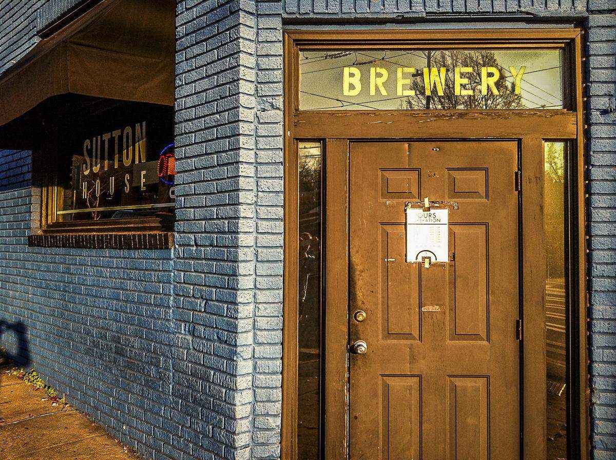What was once Sutton house became Dilworth Brewing and is now Bakersfield, a tacos and tequila restaurant.