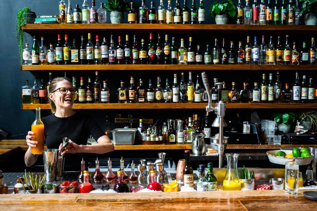 The bar at Idlewild.
