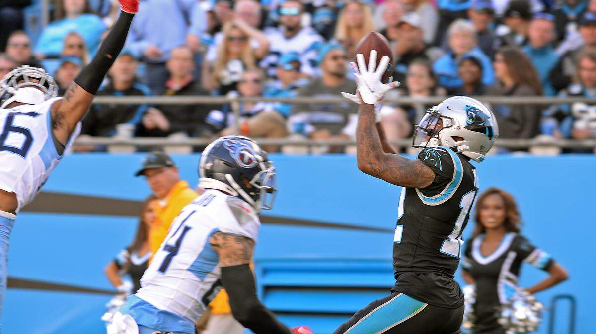 Carolina Panthers wide receiver DJ Moore, right, catches a pass from quarterback Kyle Allen at the 1-yard line during third quarter action against theTennessee Titans at Bank of America Stadium in Charlotte, NC on Sunday, November 3, 2019. The Panthers defeated the Titans 30-20.